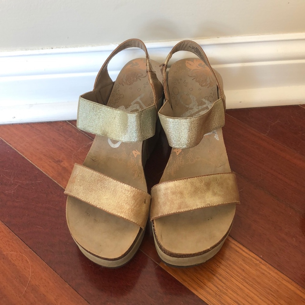 Gold OTBT size 10
